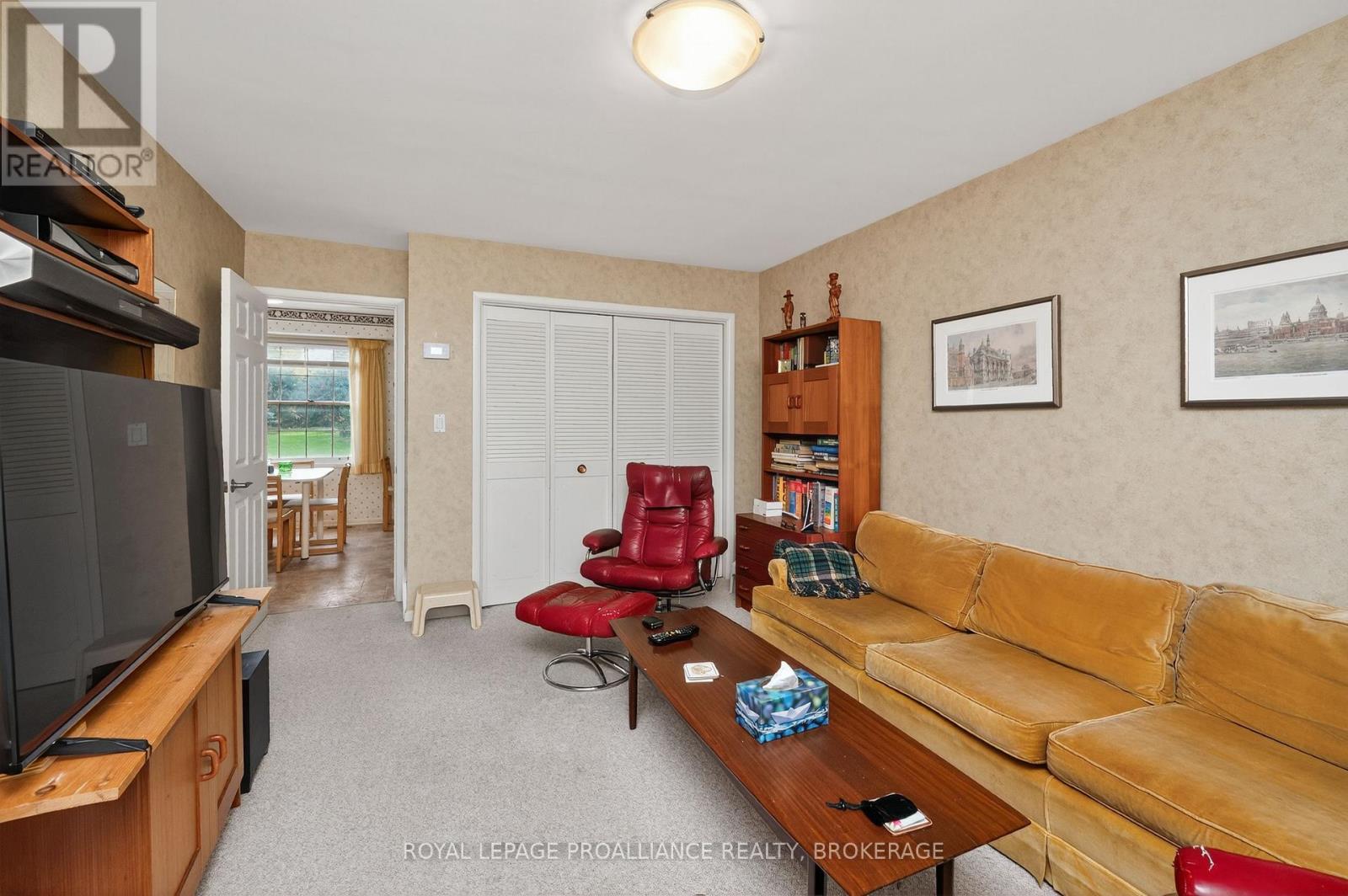 259 Fairway Hill Crescent, Kingston (Central City West), Ontario  K7M 2B5 - Photo 17 - X12471342
