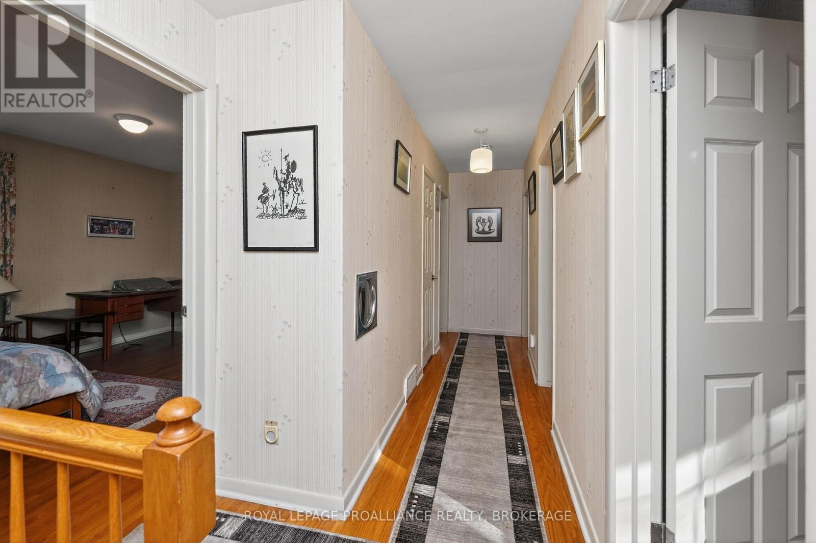 259 Fairway Hill Crescent, Kingston (Central City West), Ontario  K7M 2B5 - Photo 22 - X12471342