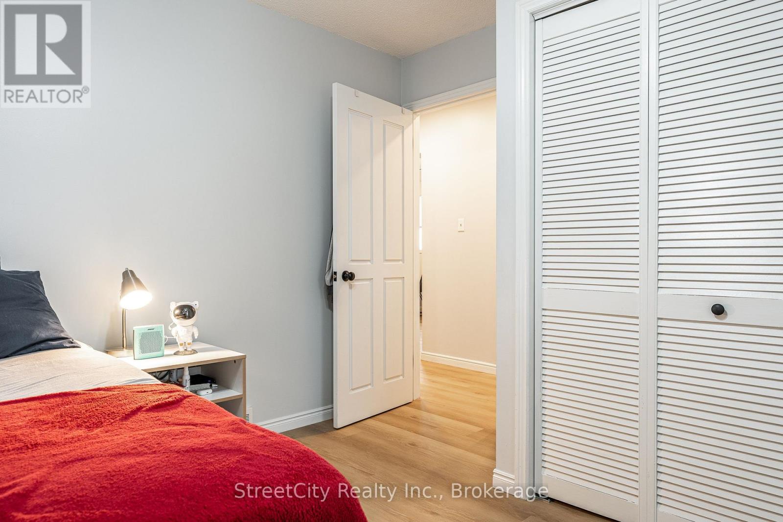 525 Albert Street, Stratford, Ontario  N5A 3L6 - Photo 22 - X12471400
