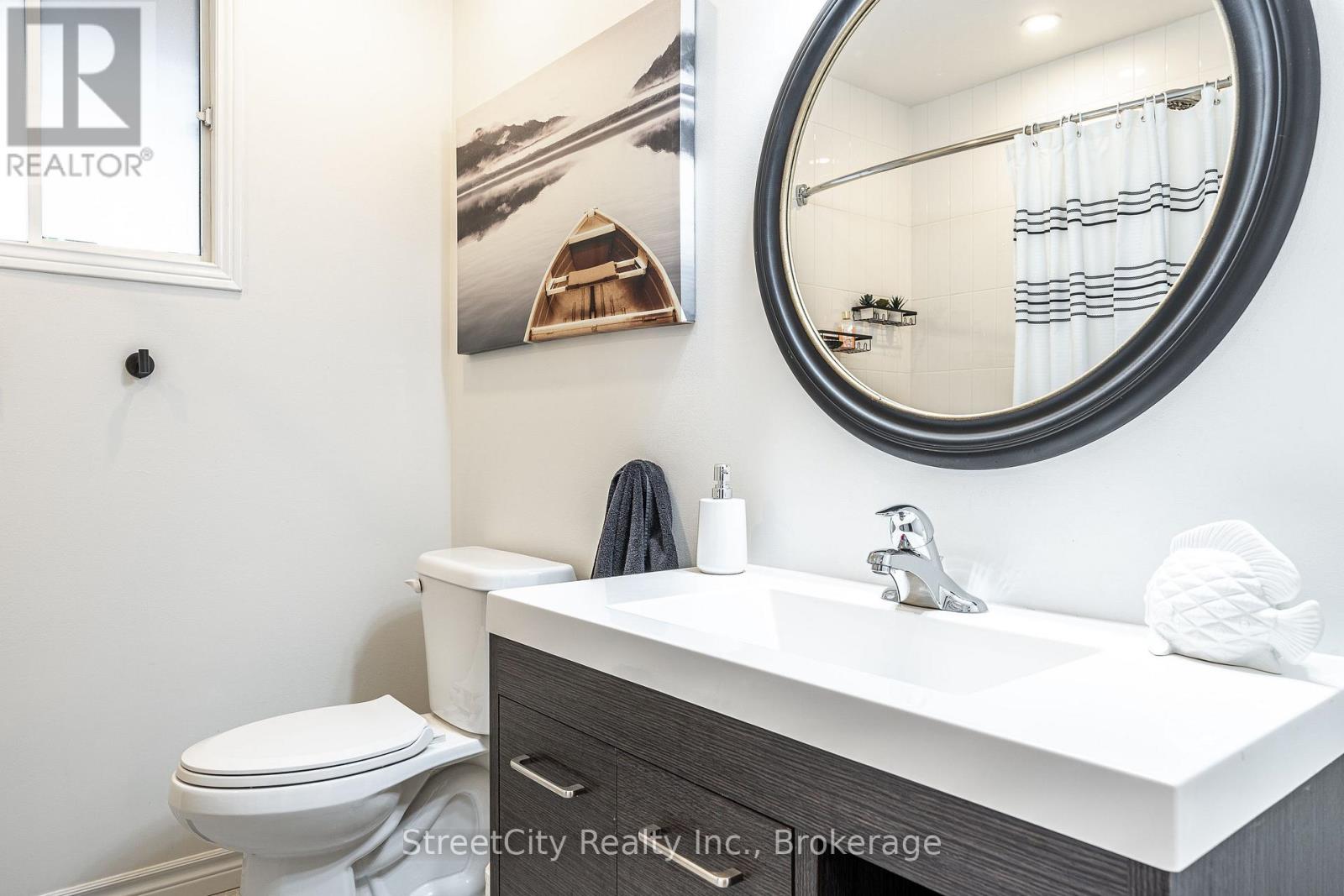 525 Albert Street, Stratford, Ontario  N5A 3L6 - Photo 23 - X12471400