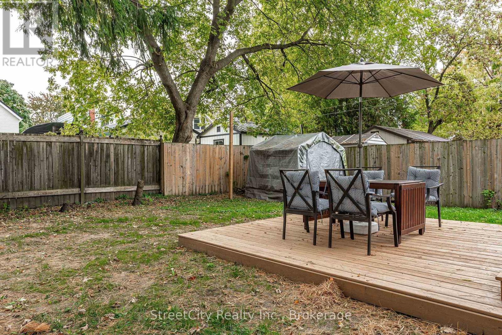 525 Albert Street, Stratford, Ontario  N5A 3L6 - Photo 46 - X12471400