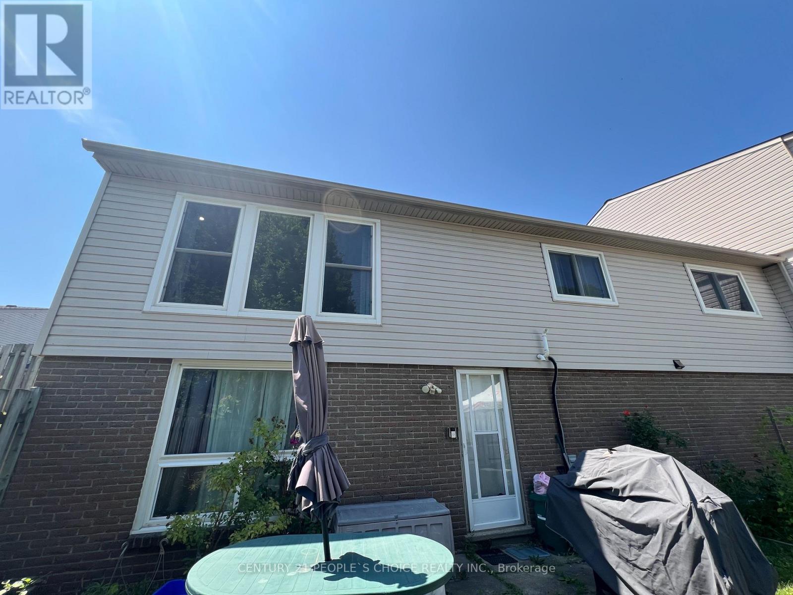 23 - 88 Avonwood Drive, Stratford, Ontario  N4Z 1B3 - Photo 11 - X12421975