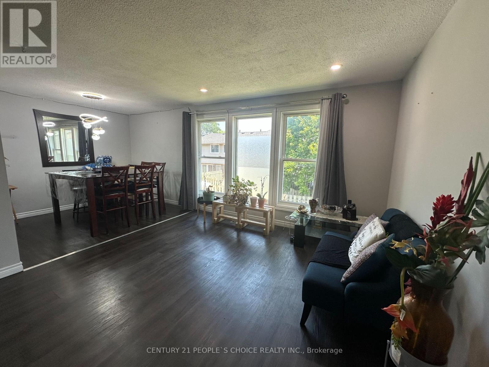 23 - 88 Avonwood Drive, Stratford, Ontario  N4Z 1B3 - Photo 4 - X12421975