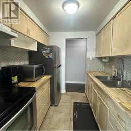 23 - 88 Avonwood Drive, Stratford, Ontario  N4Z 1B3 - Photo 7 - X12421975