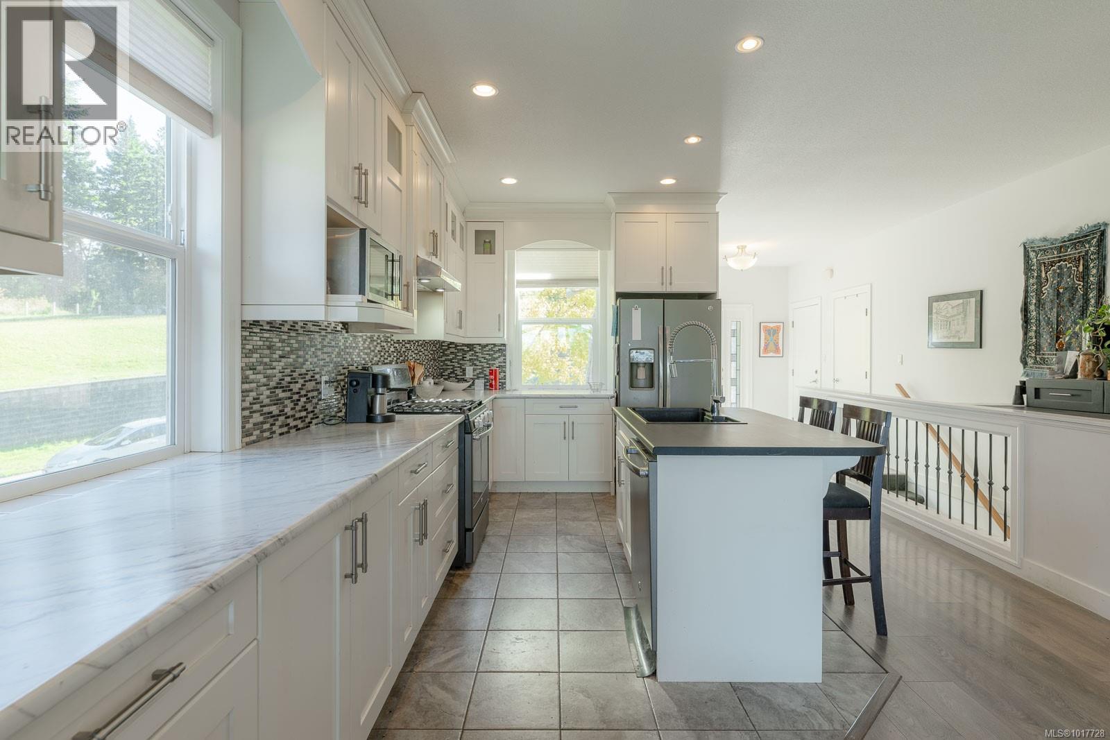 2204 Belwood Rd, Nanaimo, British Columbia  V9R 7C8 - Photo 8 - 1017728