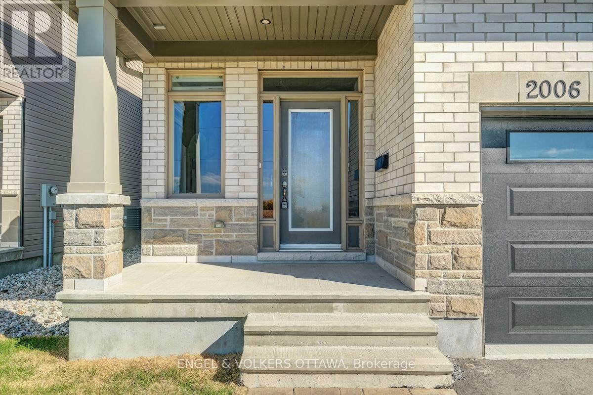 2006 Allegrini Terrace, Ottawa, Ontario  K2S 2S7 - Photo 2 - X12471340