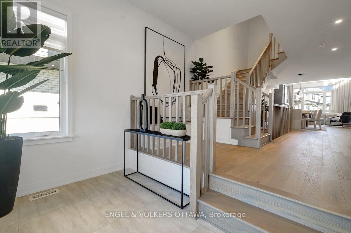 2006 Allegrini Terrace, Ottawa, Ontario  K2S 2S7 - Photo 3 - X12471340