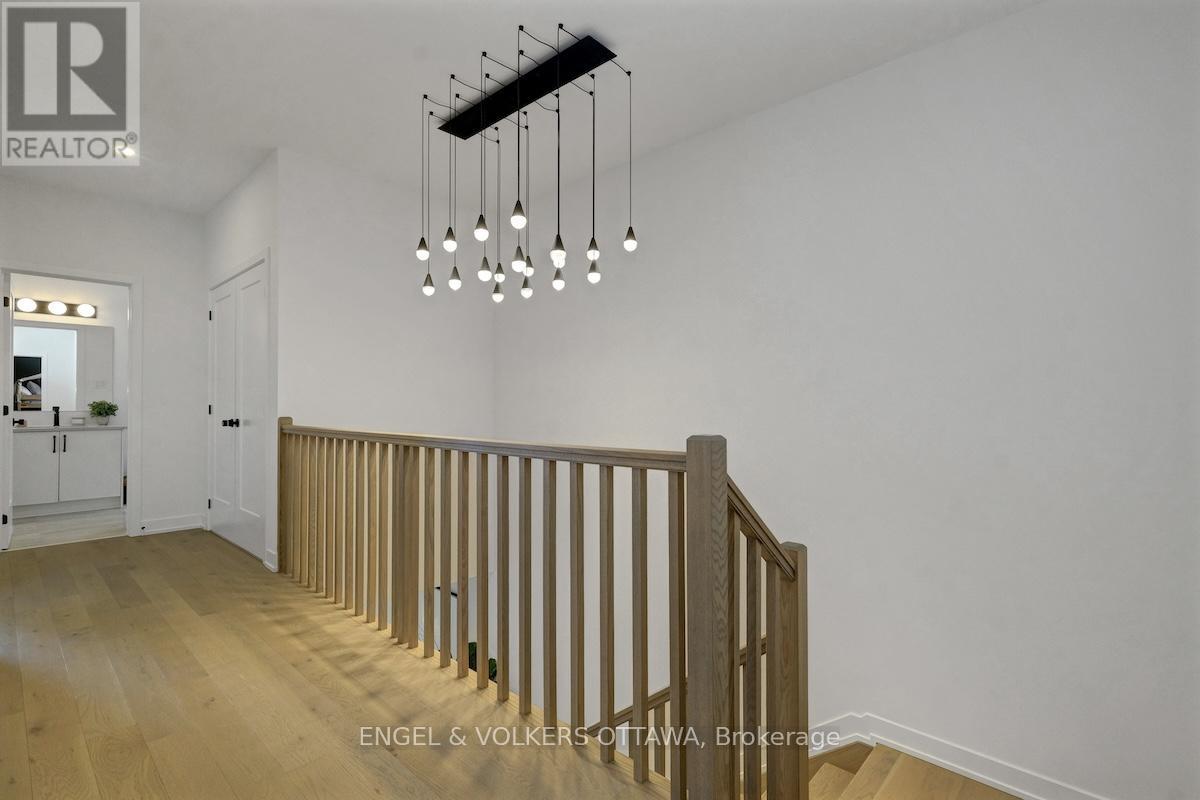 2006 Allegrini Terrace, Ottawa, Ontario  K2S 2S7 - Photo 32 - X12471340