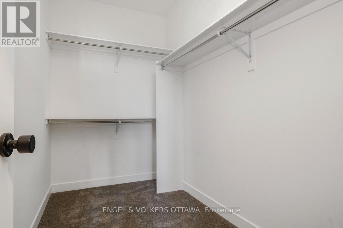 2006 Allegrini Terrace, Ottawa, Ontario  K2S 2S7 - Photo 37 - X12471340