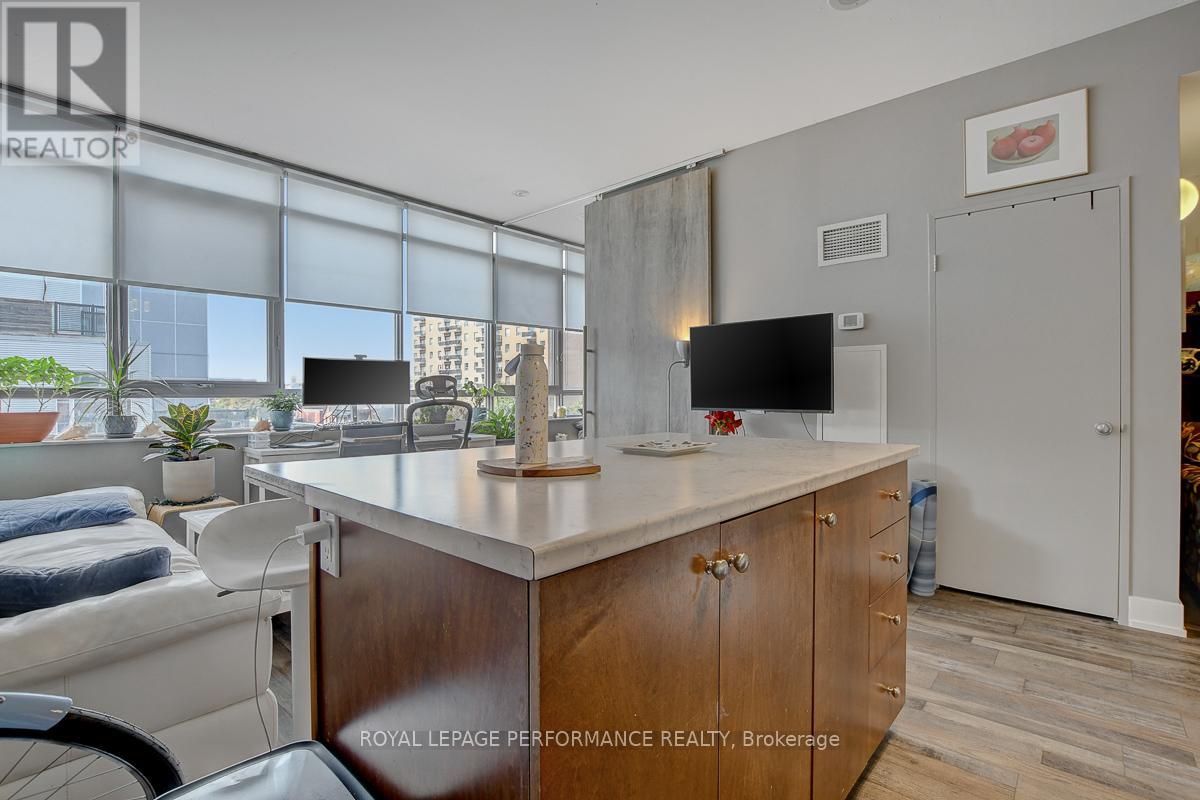 510 - 180 York Street, Ottawa, Ontario  K1N 1J6 - Photo 9 - X12471347