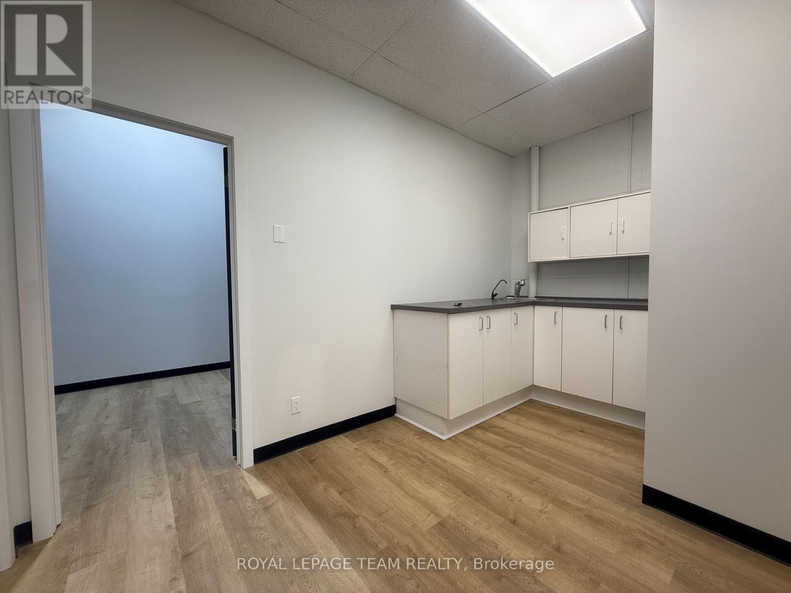 116 - 2700 Lancaster Road, Ottawa, Ontario  K1B 4T7 - Photo 11 - X12471387