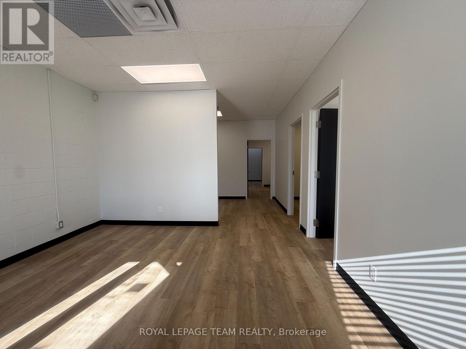 116 - 2700 Lancaster Road, Ottawa, Ontario  K1B 4T7 - Photo 6 - X12471387
