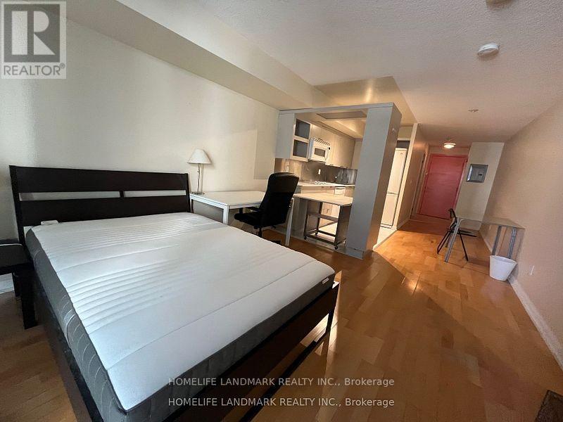 751 - 111 Elizabeth Street, Toronto, Ontario  M5G 1P7 - Photo 12 - C12471195