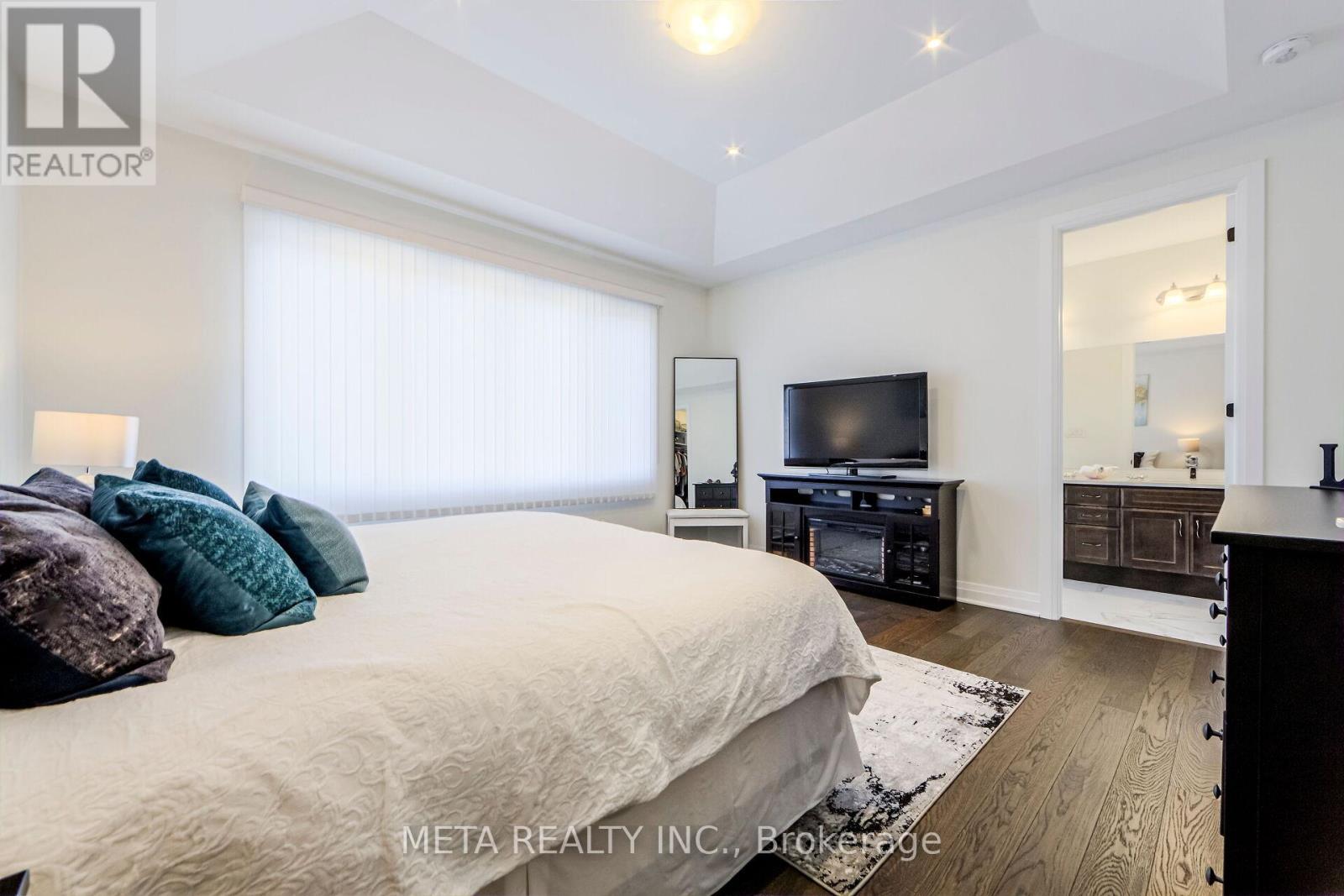 23 Hollyhock Court, Toronto, Ontario  M3B 0B4 - Photo 18 - C12471214