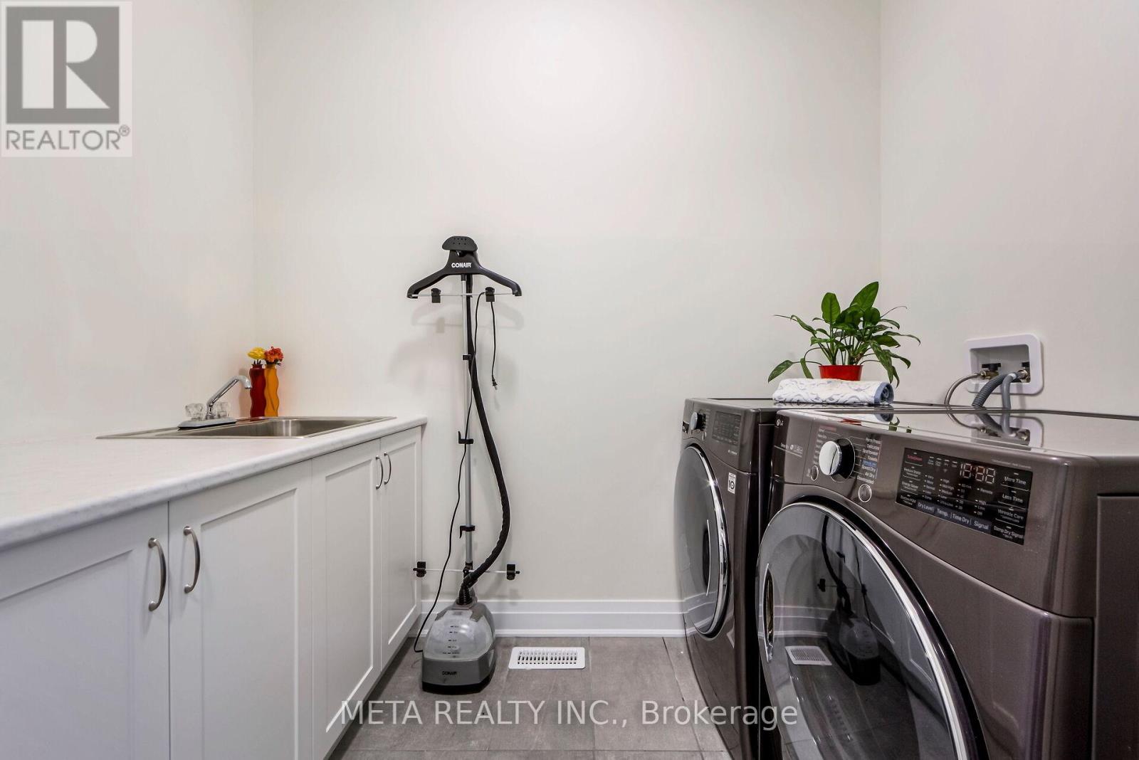 23 Hollyhock Court, Toronto, Ontario  M3B 0B4 - Photo 21 - C12471214