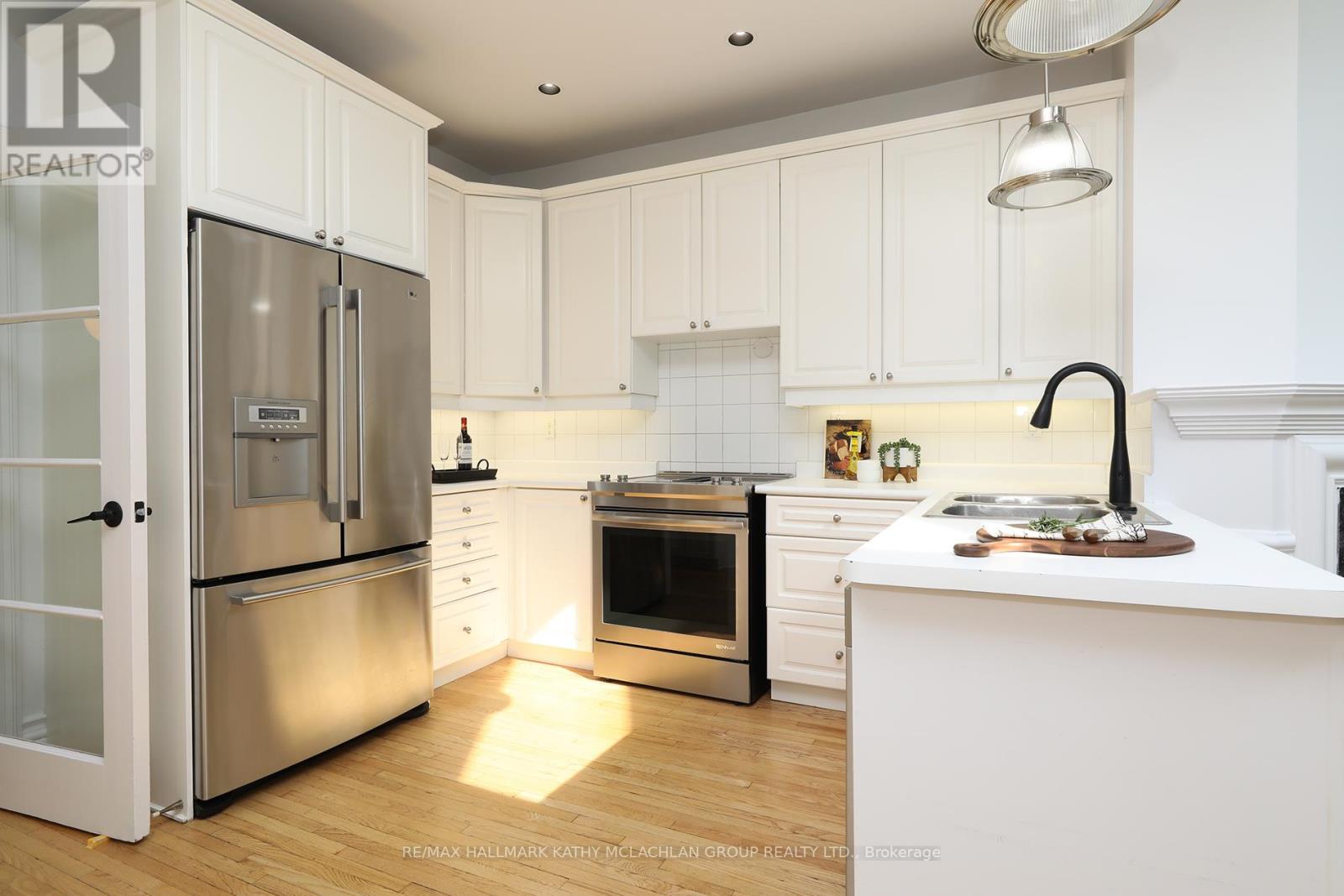 103 Cleveland Street, Toronto, Ontario  M4S 2W4 - Photo 10 - C12471267