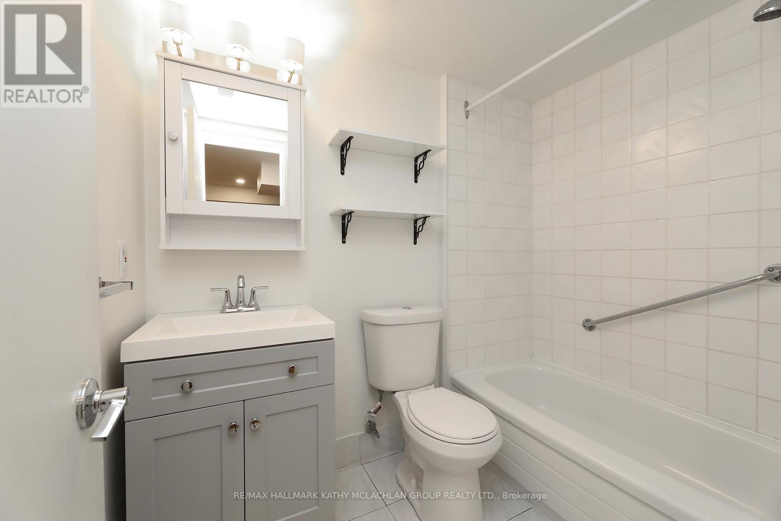 103 Cleveland Street, Toronto, Ontario  M4S 2W4 - Photo 32 - C12471267