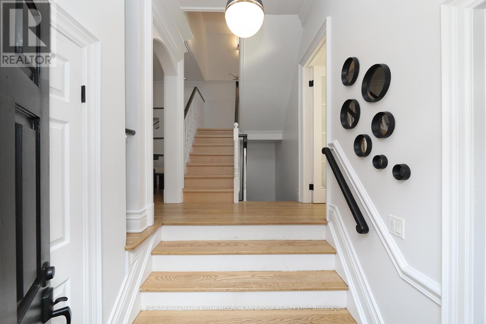 103 Cleveland Street, Toronto, Ontario  M4S 2W4 - Photo 4 - C12471267