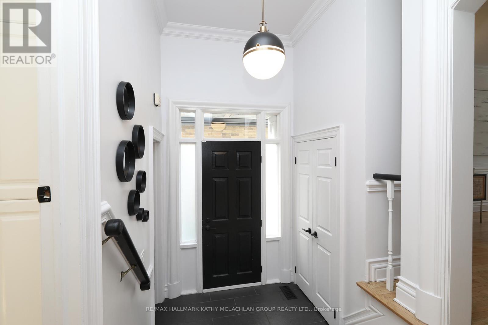 103 Cleveland Street, Toronto, Ontario  M4S 2W4 - Photo 5 - C12471267