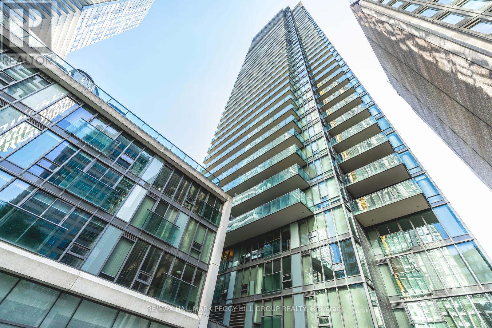 3302 - 33 Lombard Street, Toronto, Ontario  M5C 3H8 - Photo 1 - C12471271