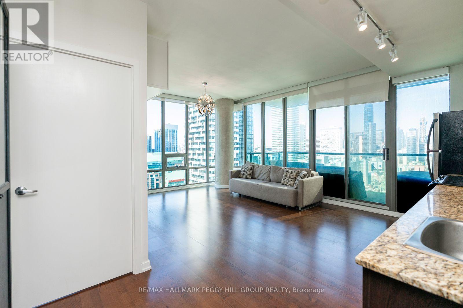 3302 - 33 Lombard Street, Toronto, Ontario  M5C 3H8 - Photo 4 - C12471271