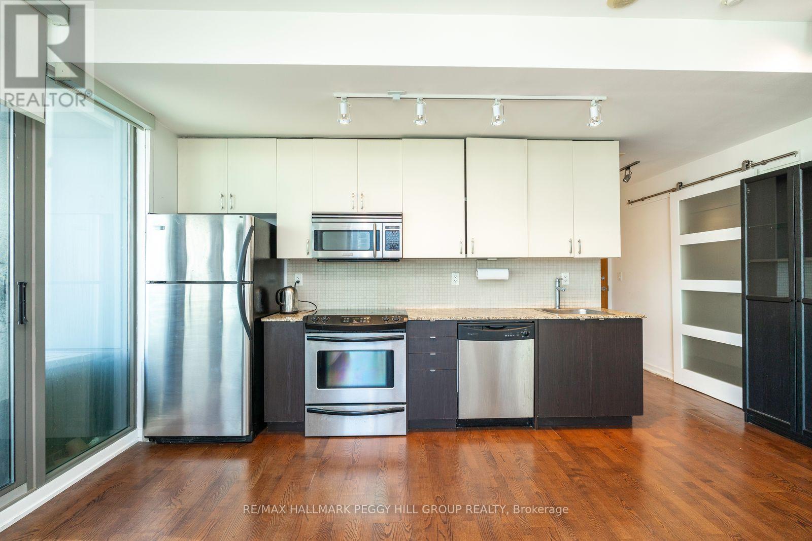 3302 - 33 Lombard Street, Toronto, Ontario  M5C 3H8 - Photo 5 - C12471271