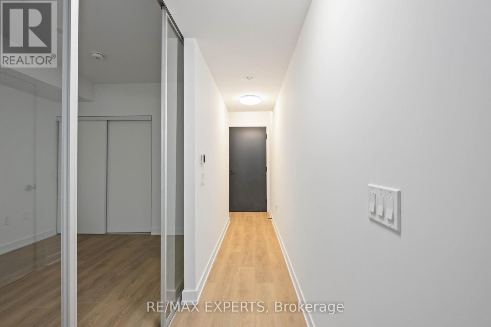 502 - 127 Broadway Avenue, Toronto, Ontario  M4P 1V2 - Photo 4 - C12471279