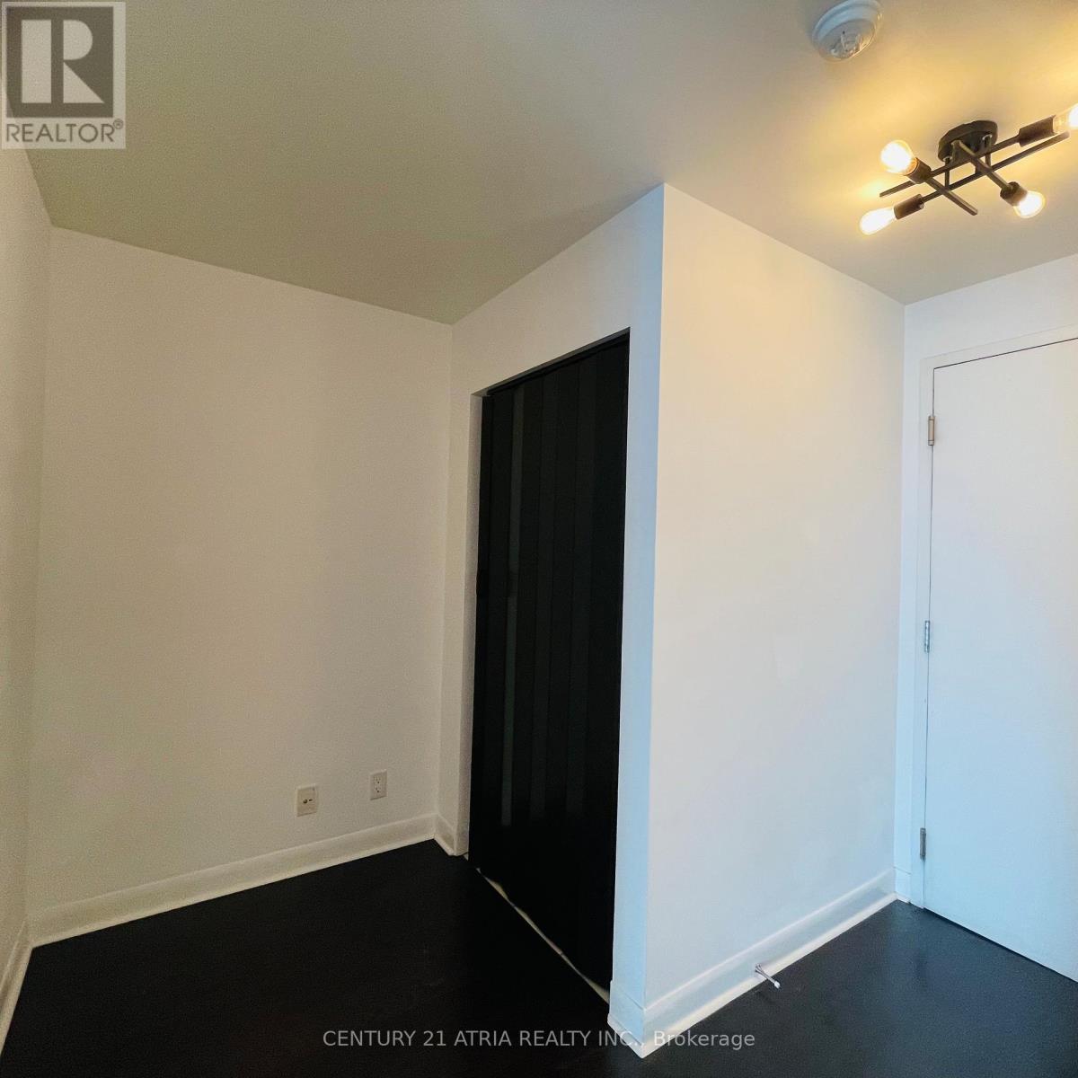 706 - 478 King Street W, Toronto, Ontario  M5V 0A8 - Photo 8 - C12471307