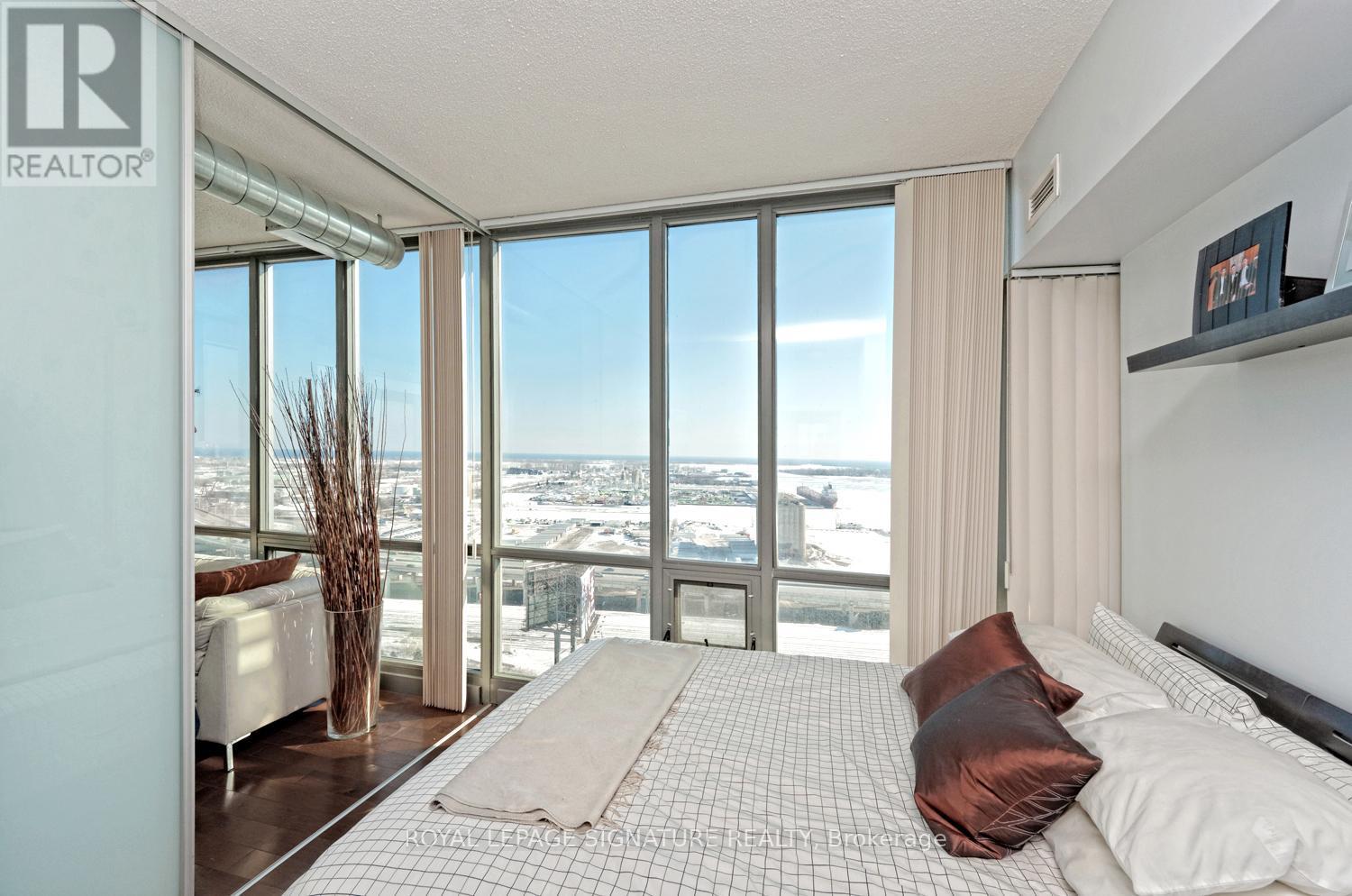2504 - 33 Mill Street, Toronto, Ontario  M5A 3R3 - Photo 19 - C12471320