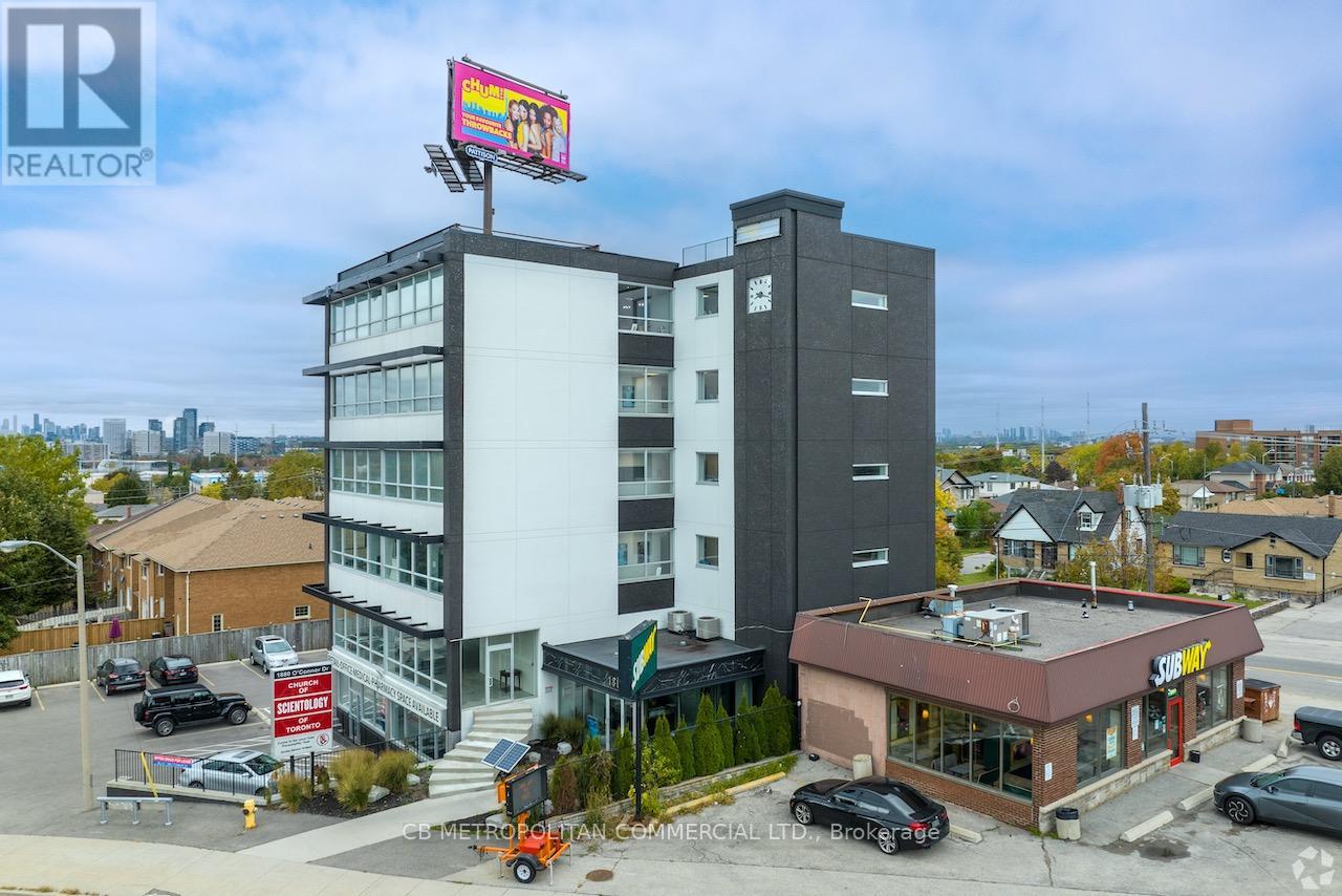 1880 O'connor Drive, Toronto, Ontario  M4A 1W9 - Photo 3 - C12471330