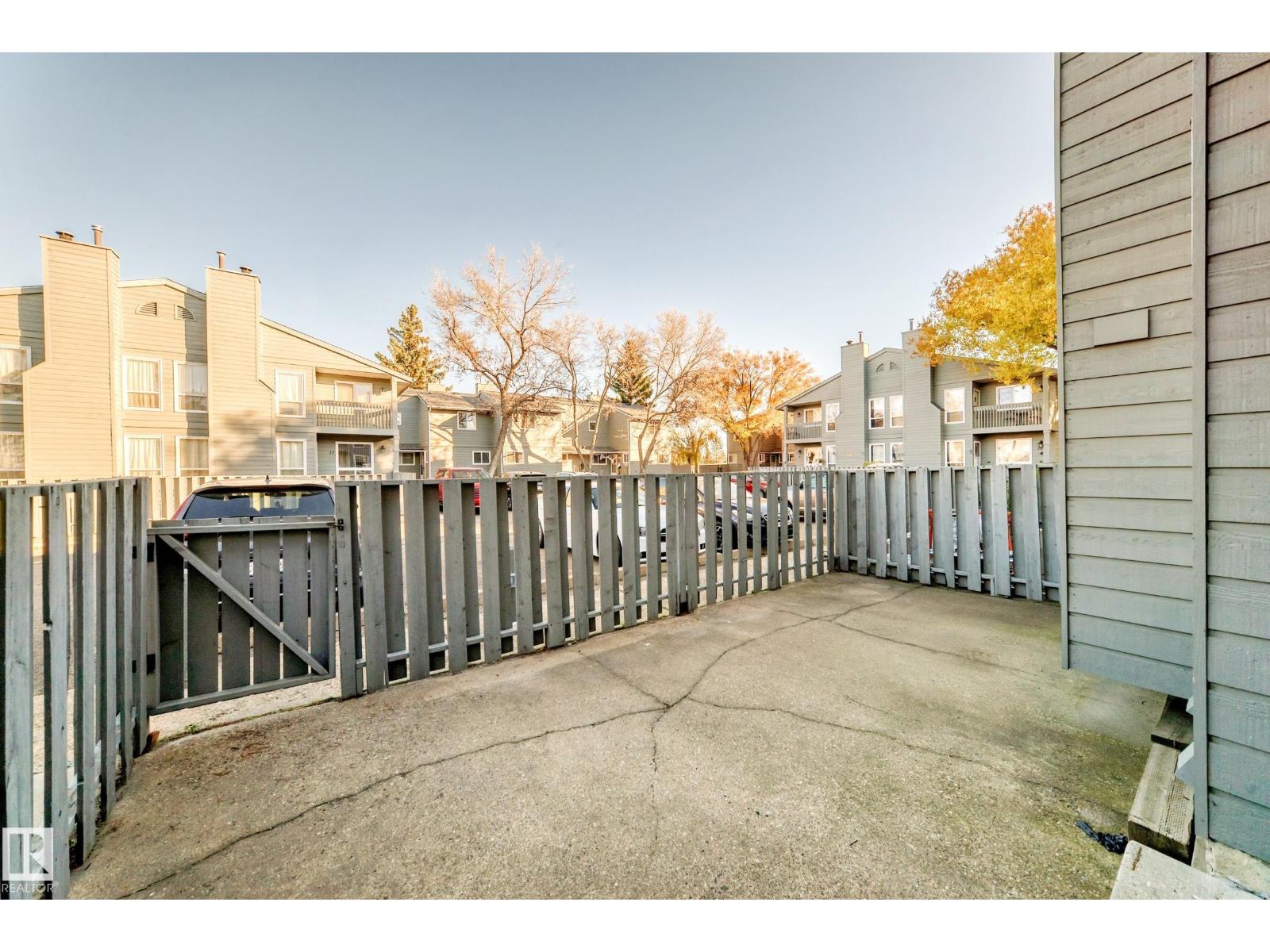 #27 4610 17 Av Nw, Edmonton, Alberta  T6L 5T1 - Photo 3 - E4462769