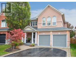 25 Darren Avenue, Whitby (Rolling Acres), Ca