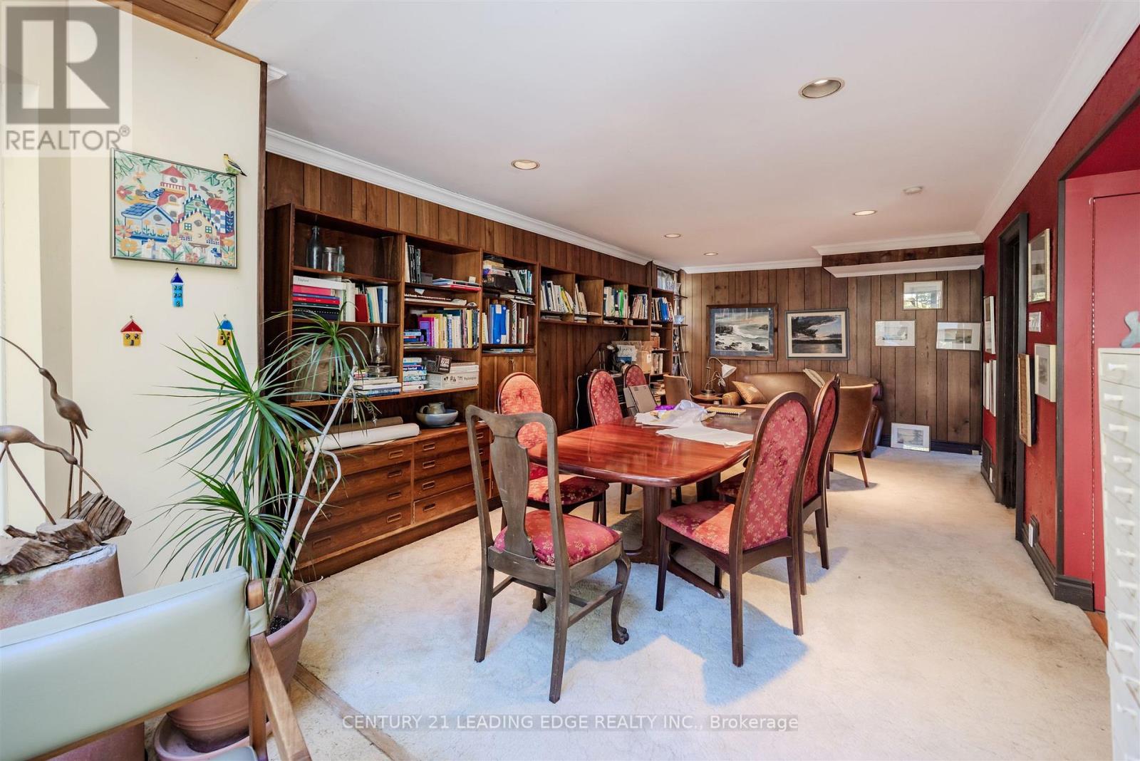 9 Balmy Avenue, Toronto, Ontario  M4E 1C7 - Photo 18 - E12471313
