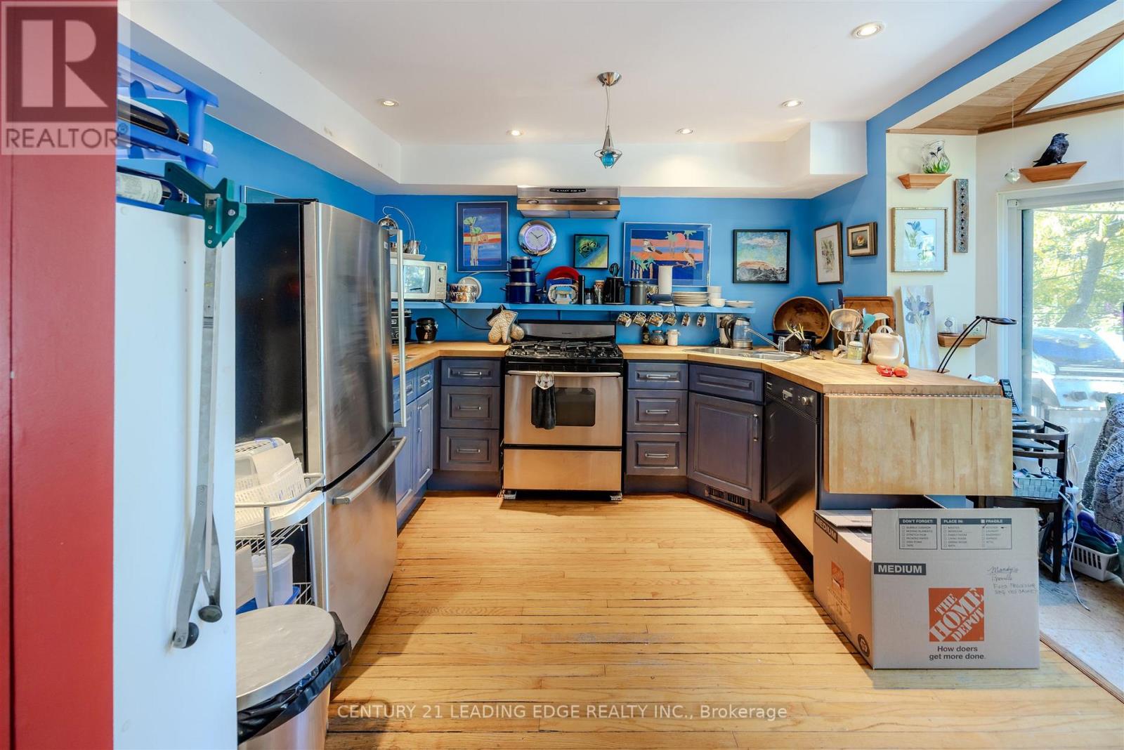 9 Balmy Avenue, Toronto, Ontario  M4E 1C7 - Photo 20 - E12471313