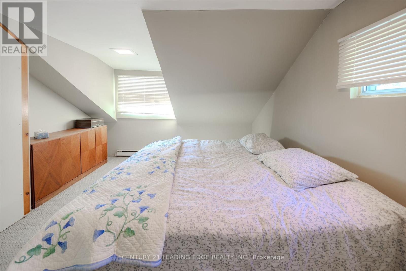 9 Balmy Avenue, Toronto, Ontario  M4E 1C7 - Photo 33 - E12471313