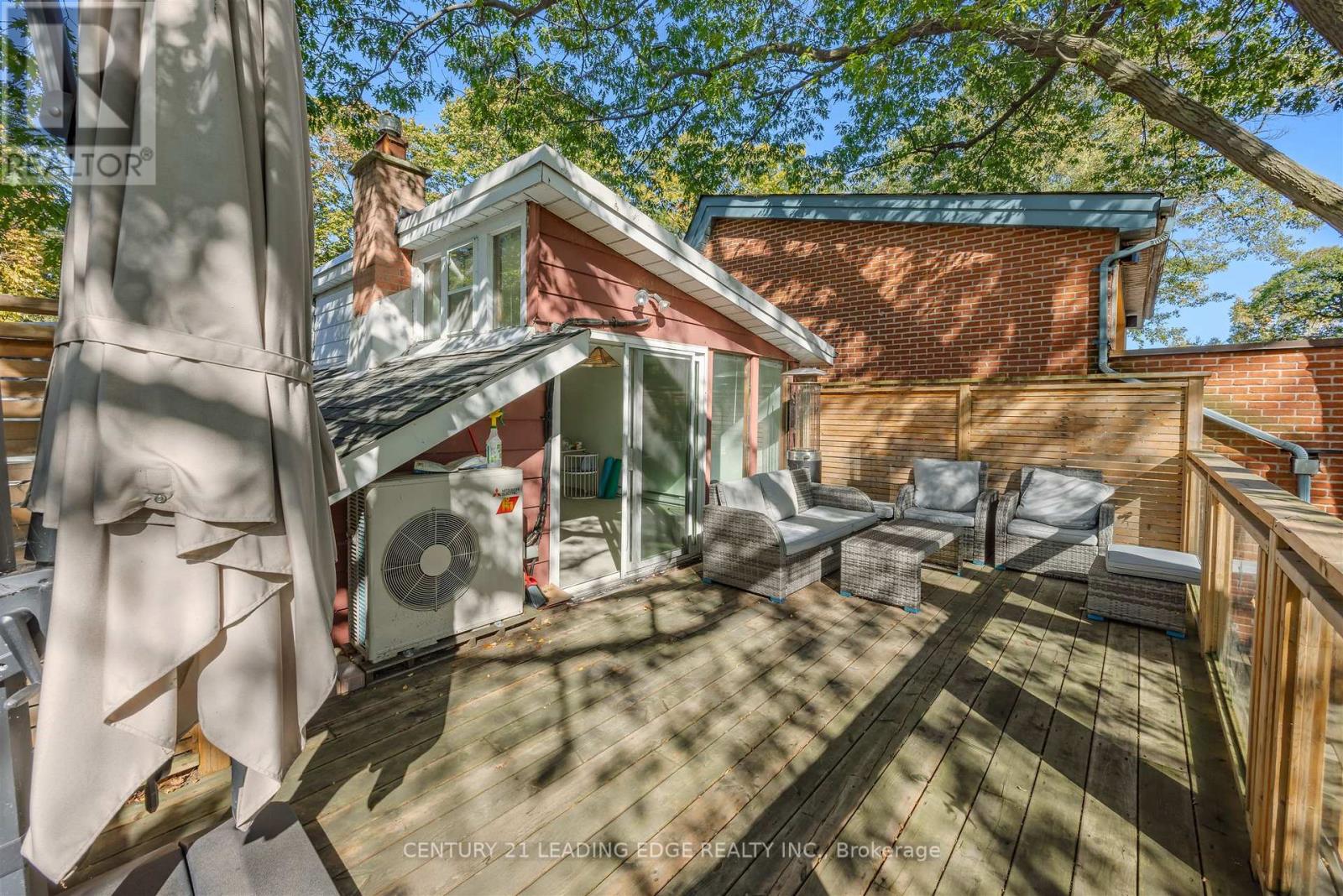 9 Balmy Avenue, Toronto, Ontario  M4E 1C7 - Photo 35 - E12471313