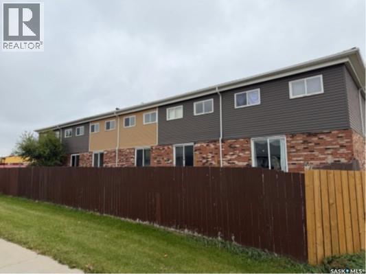 7-8-14-15 Allan Bay, Yorkton, Saskatchewan  S3N 3H1 - Photo 13 - SK018668