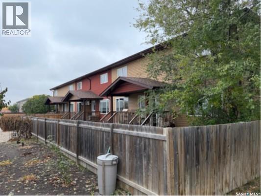 7-8-14-15 Allan Bay, Yorkton, Saskatchewan  S3N 3H1 - Photo 8 - SK018668