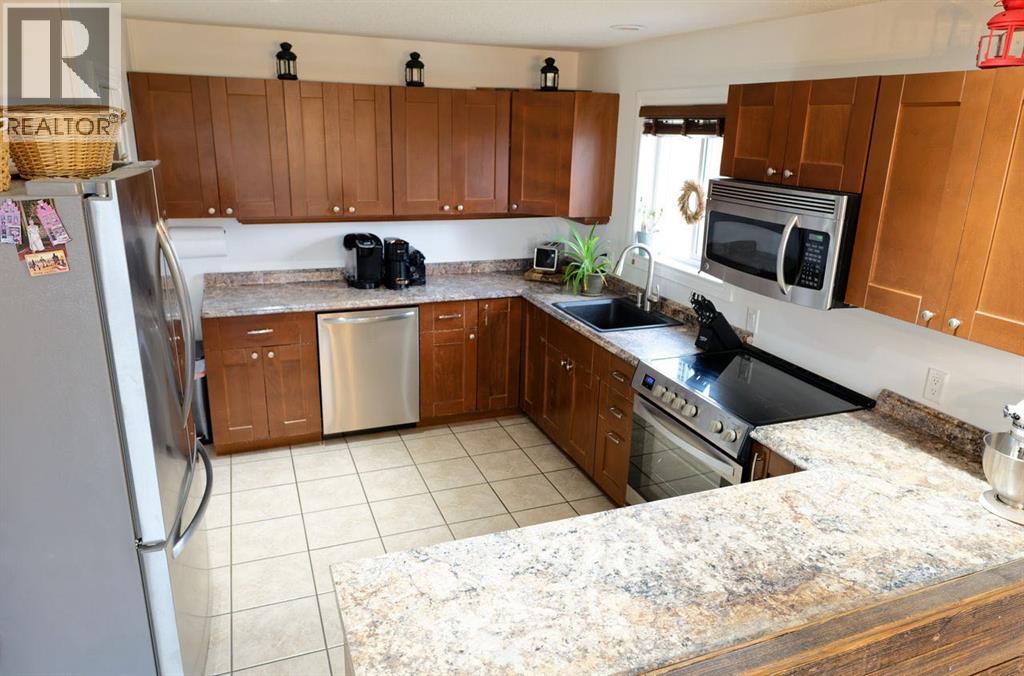 31039 734 Township, Bezanson, Alberta  T0H 0G0 - Photo 11 - A2264109