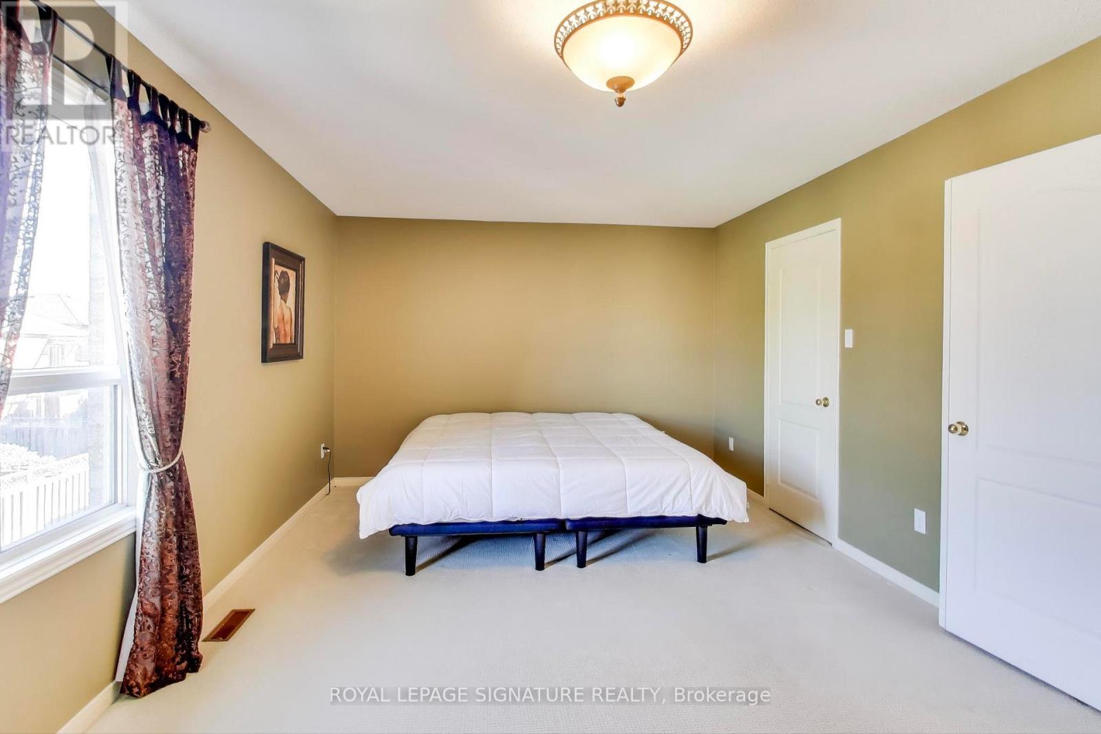 127 Mountcharles Crescent, Vaughan, Ontario  L6A 2J9 - Photo 21 - N12471190