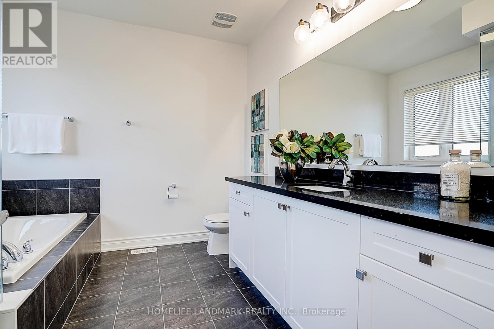 42 Mallery Street, Richmond Hill, Ontario  L4S 0J1 - Photo 35 - N12471211