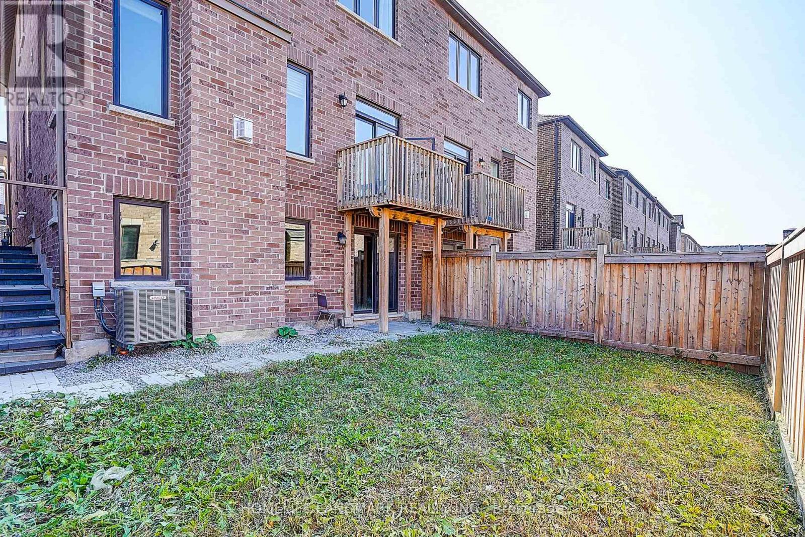 42 Mallery Street, Richmond Hill, Ontario  L4S 0J1 - Photo 48 - N12471211