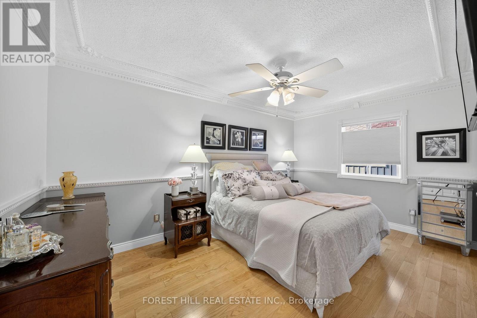 694 Cedar Path, Innisfil, Ontario  L9S 2H6 - Photo 16 - N12471219