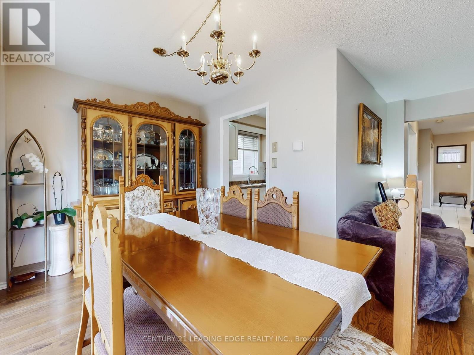 36 Opera Place, Vaughan, Ontario  L4L 8Y8 - Photo 12 - N12471224