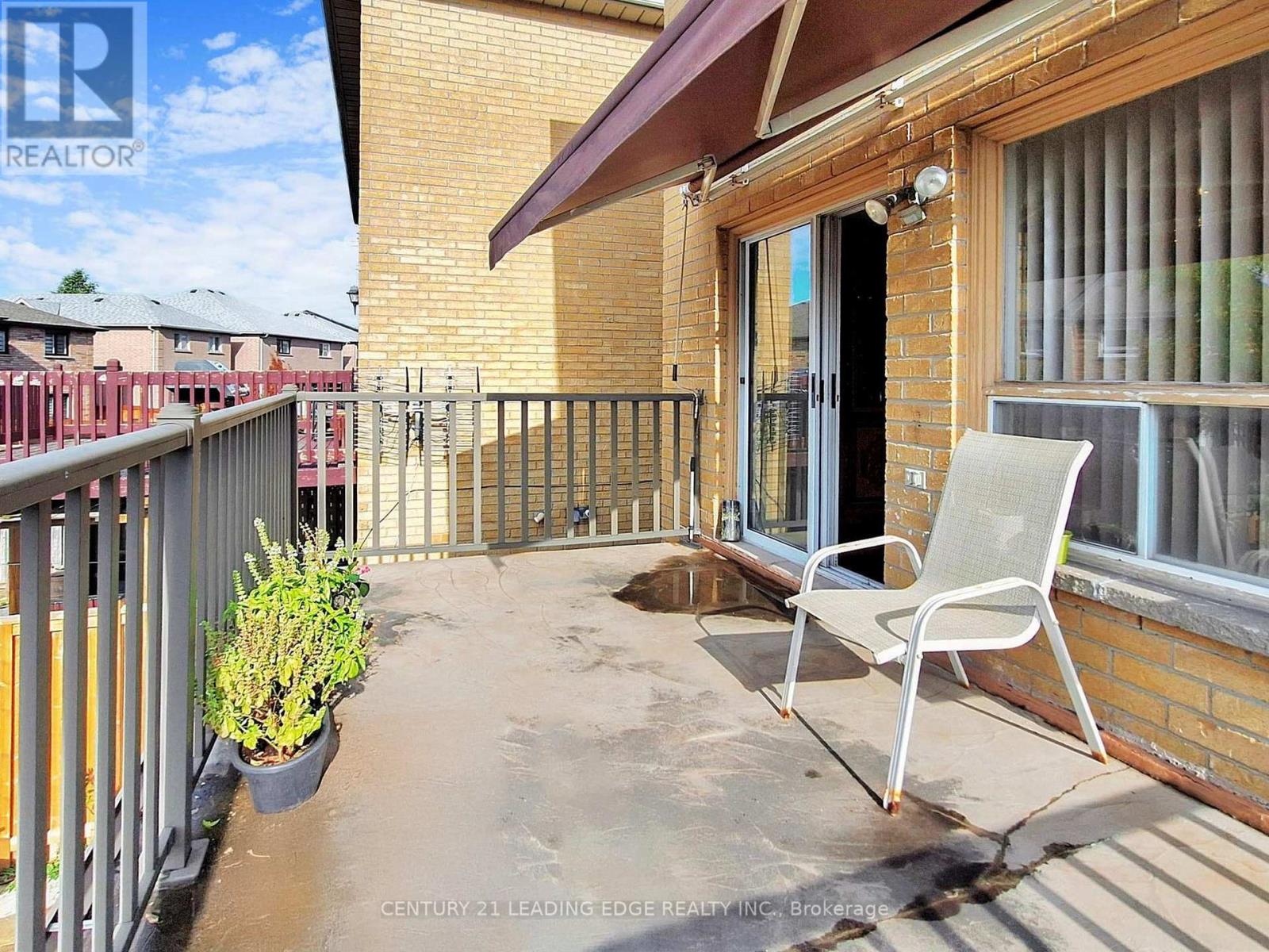 36 Opera Place, Vaughan, Ontario  L4L 8Y8 - Photo 24 - N12471224