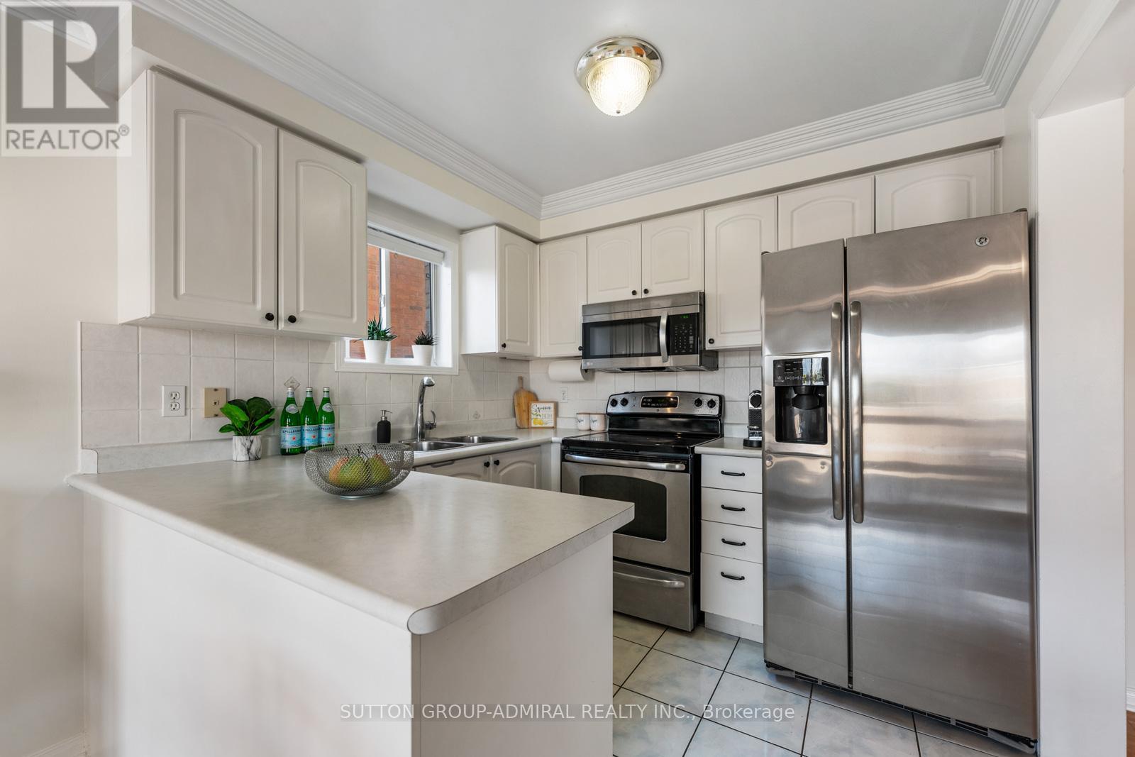 25 Umbria Crescent, Vaughan, Ontario  L4H 2E1 - Photo 14 - N12471240