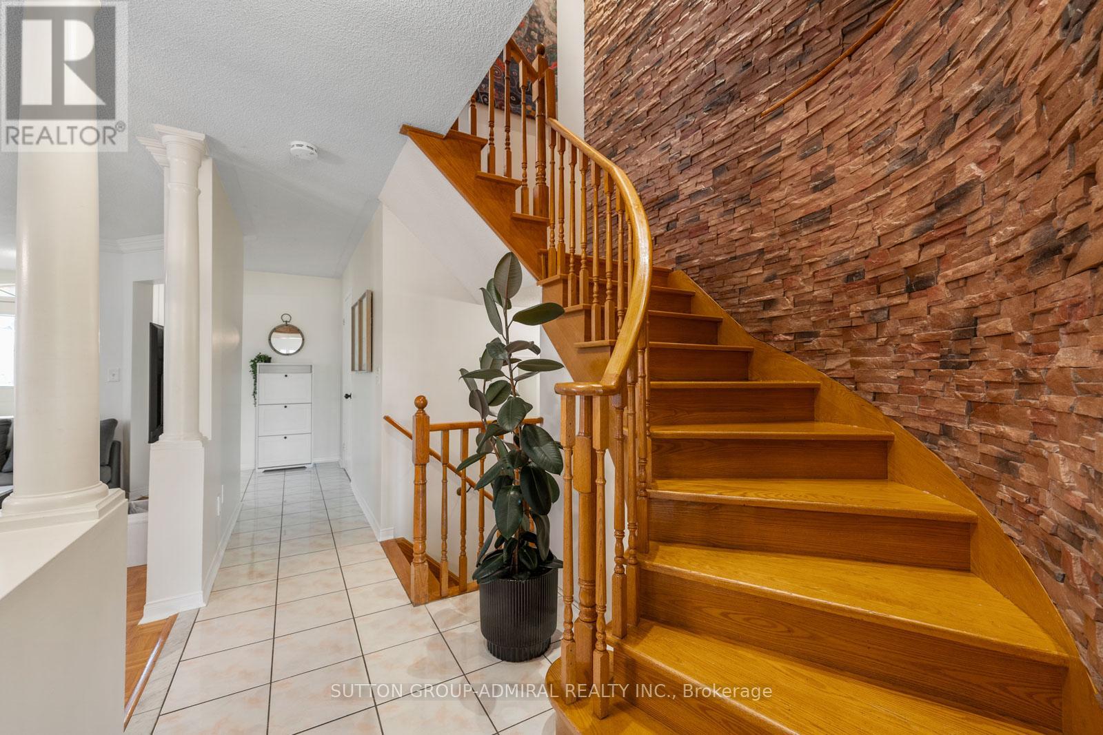 25 Umbria Crescent, Vaughan, Ontario  L4H 2E1 - Photo 17 - N12471240