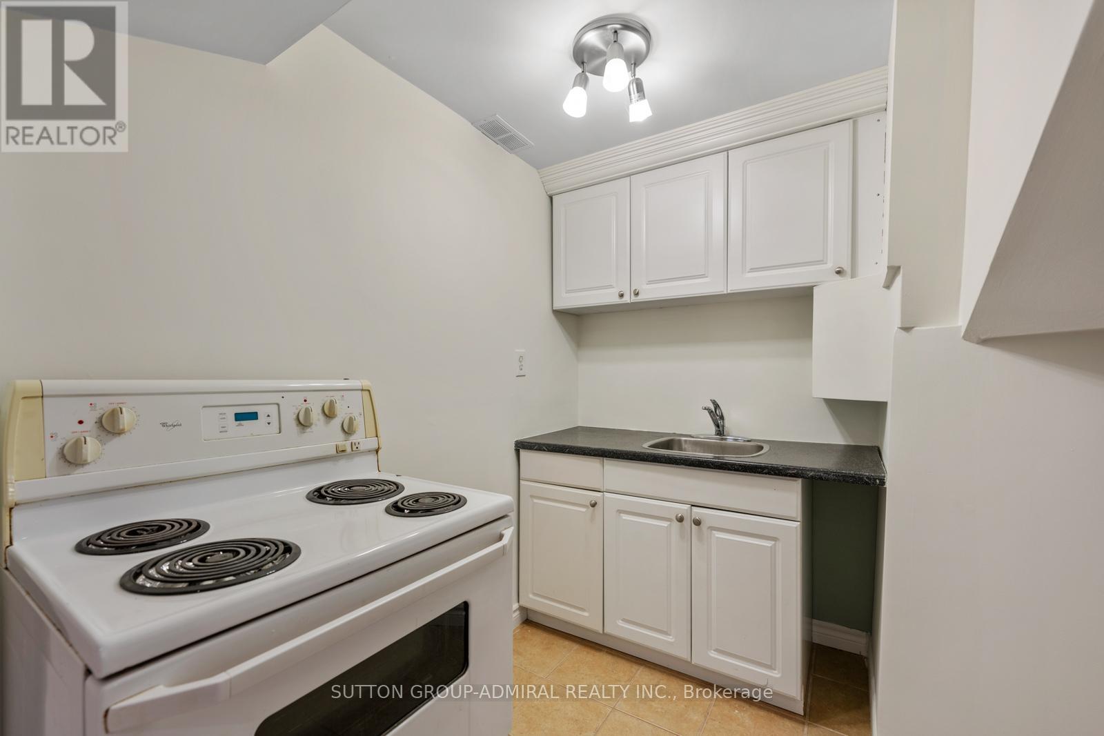 25 Umbria Crescent, Vaughan, Ontario  L4H 2E1 - Photo 32 - N12471240