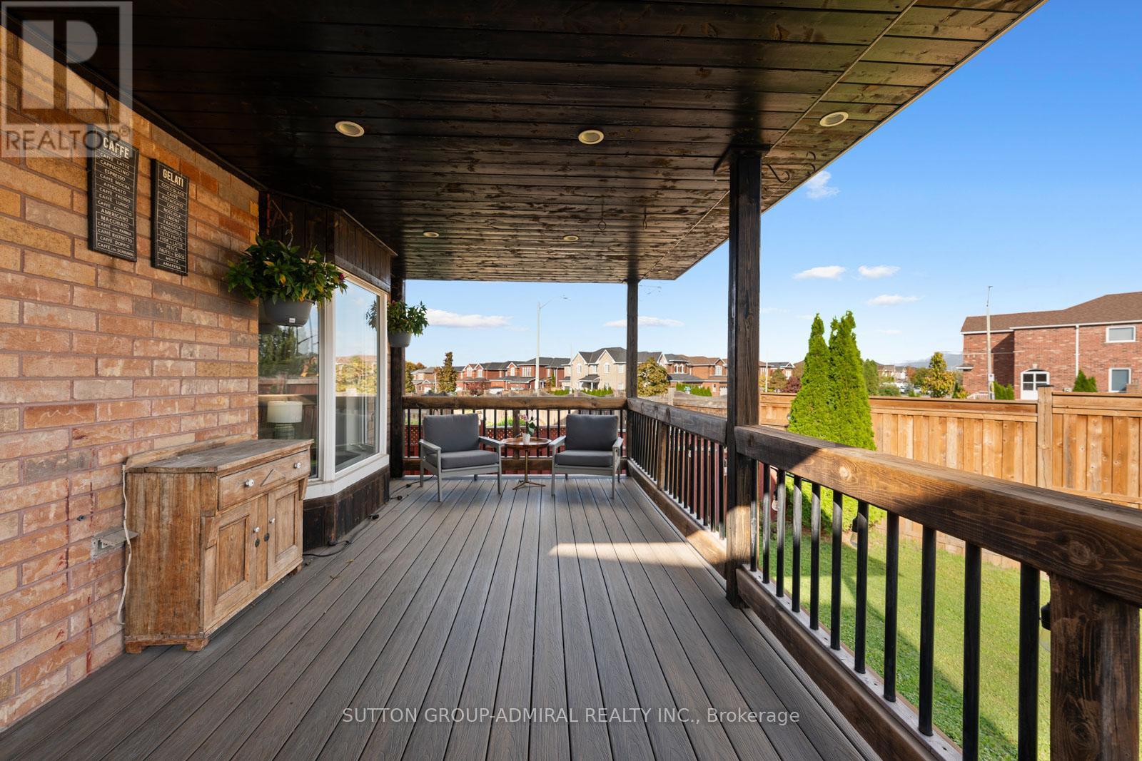 25 Umbria Crescent, Vaughan, Ontario  L4H 2E1 - Photo 34 - N12471240