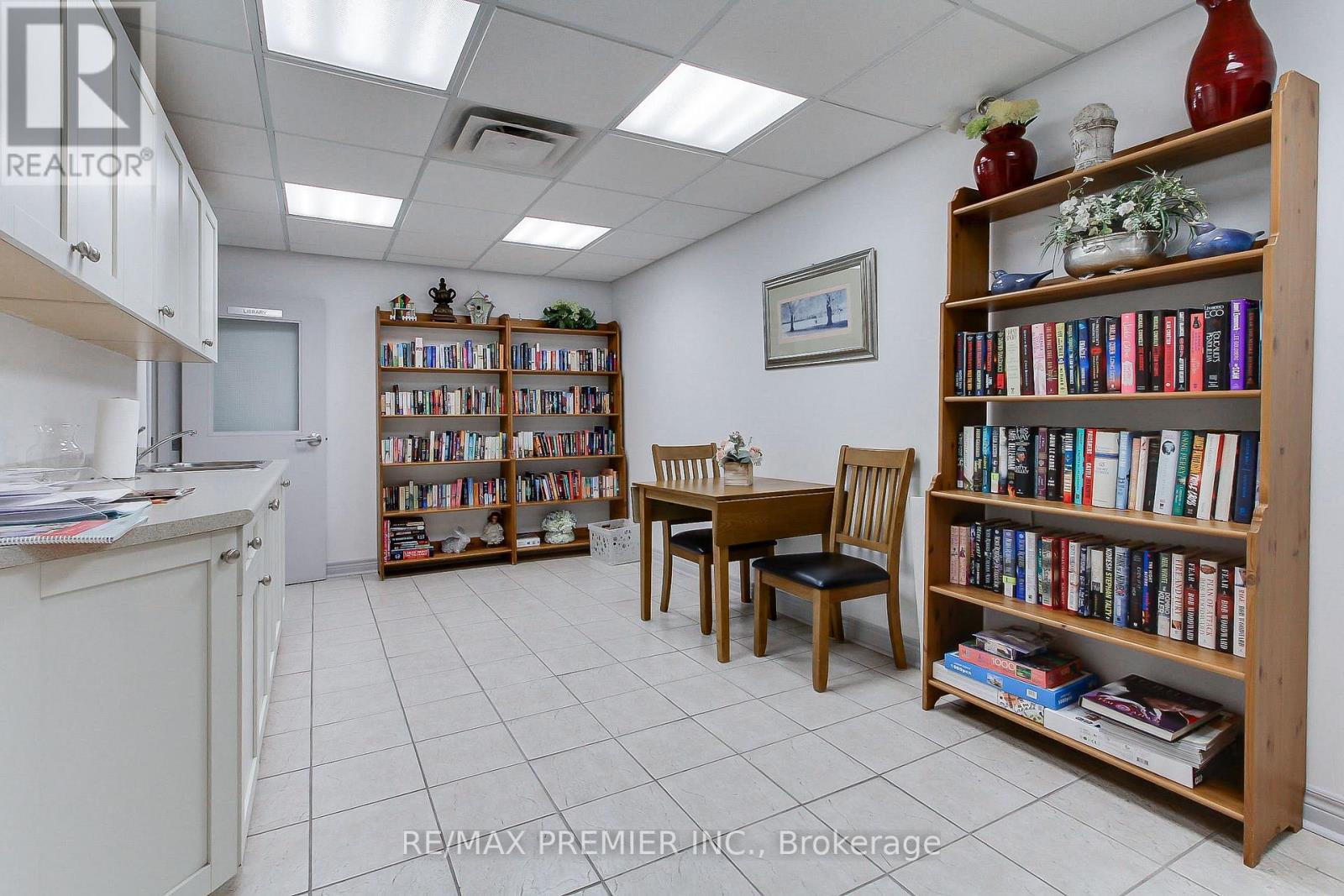 110 - 32 Church Street, King, Ontario  L0G 1T0 - Photo 31 - N12471254